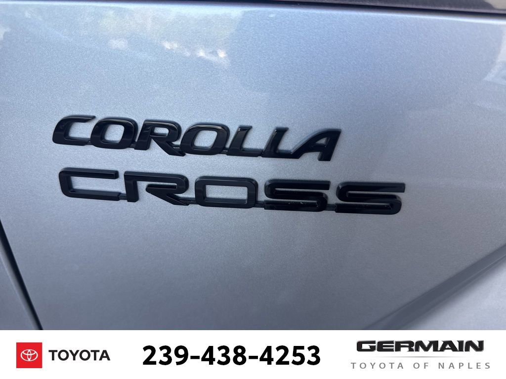 Used 2024 Toyota Corolla Cross XSE w/ Convenience Package image 8