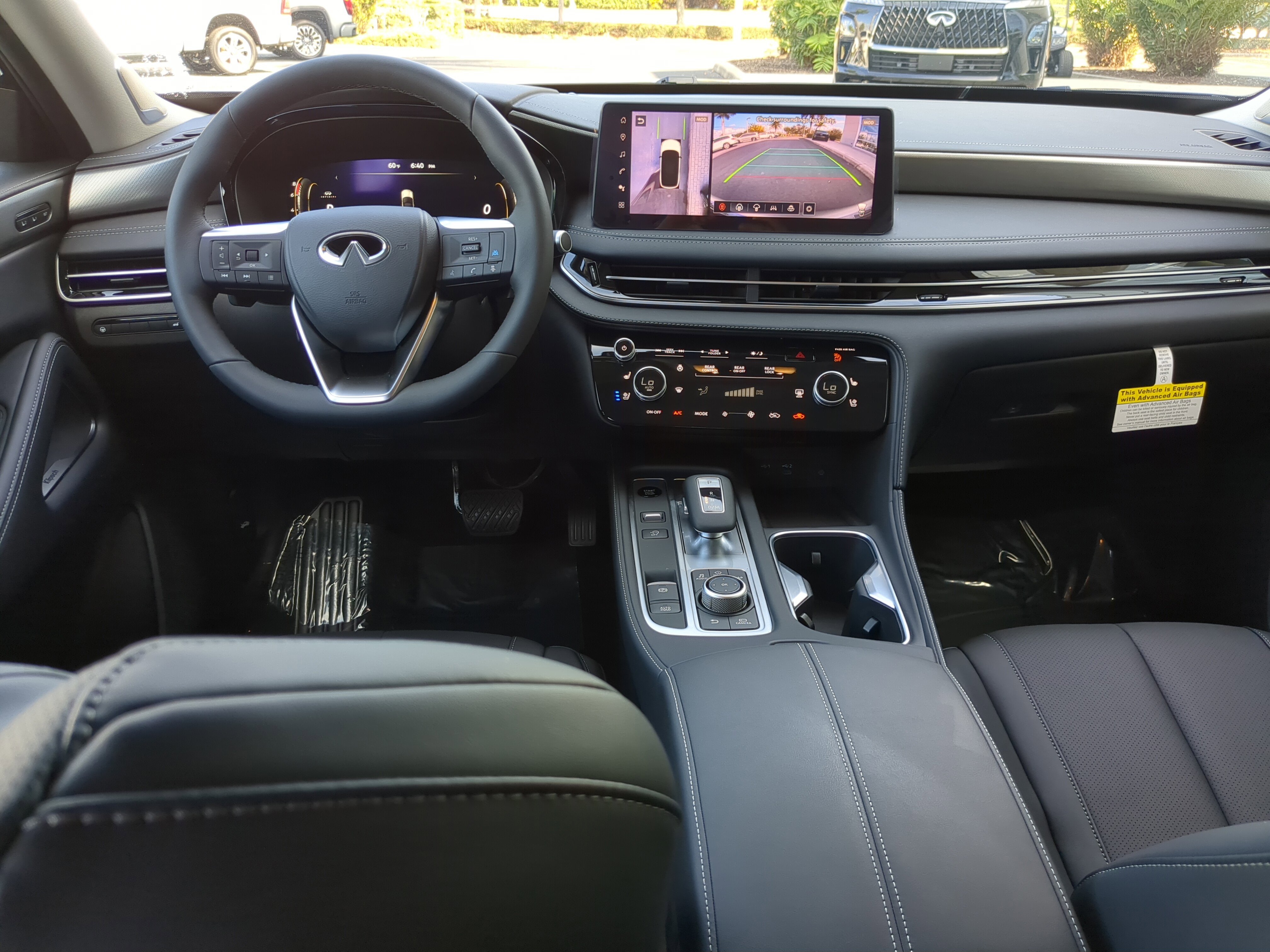 New 2026 INFINITI QX60 Luxe w/ Cargo Package image 14