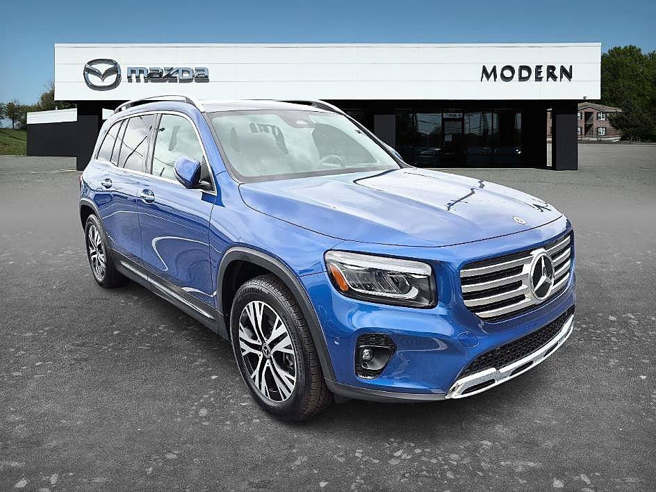 Used 2024 Mercedes-Benz GLB 250 4MATIC image 7
