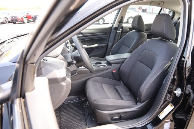 Certified 2025 Nissan Altima 2.5 SV FWD image 8