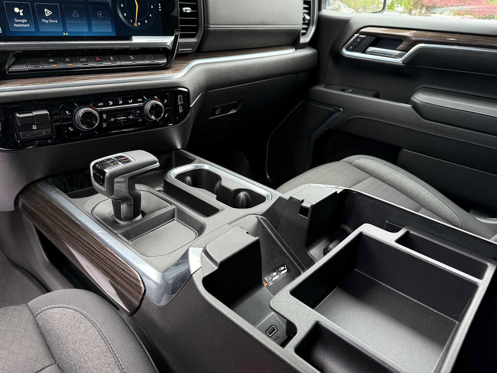 Used 2024 Chevrolet Silverado 1500 LT Trail Boss image 21