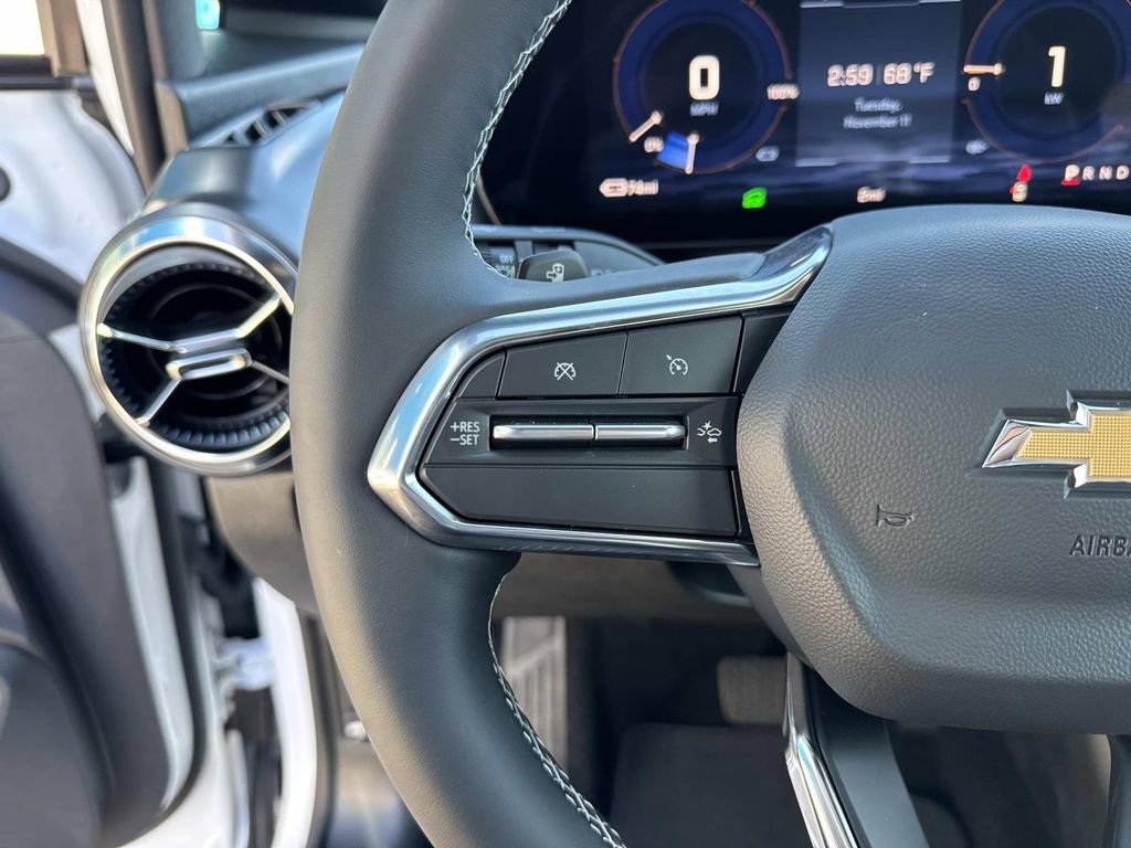 Certified 2026 Chevrolet Equinox EV LT image 16