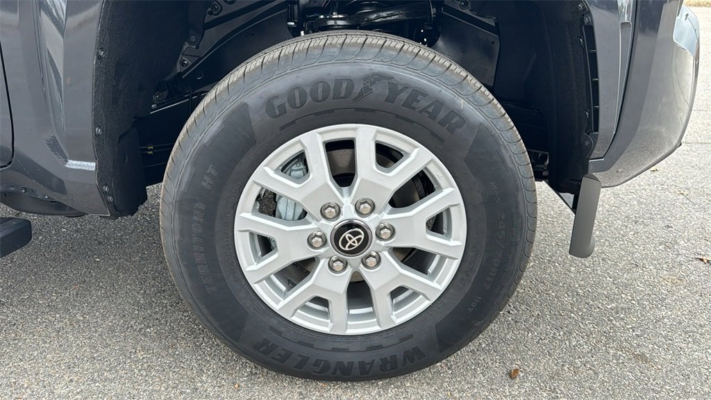New 2025 Toyota Tacoma SR5 image 12
