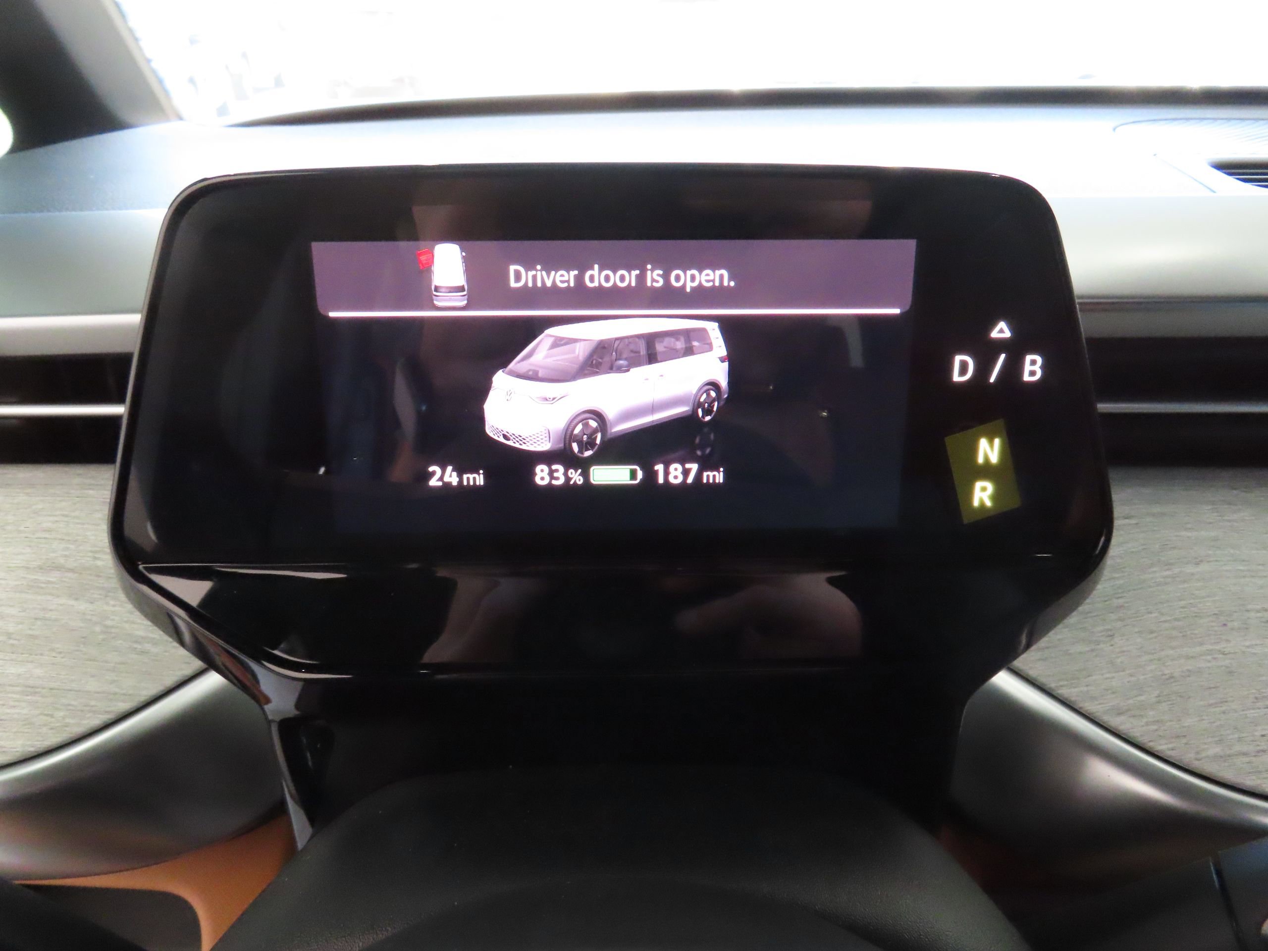 New 2025 Volkswagen ID. Buzz Pro S image 13