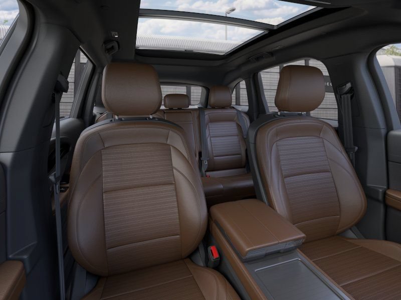 New 2026 Lincoln Nautilus Reserve AWD/4WD image 10