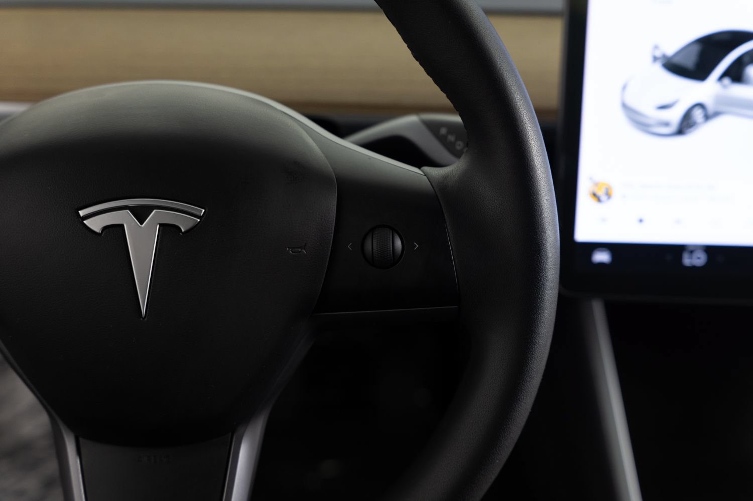 Used 2020 Tesla Model 3 Standard Range Plus RWD image 30