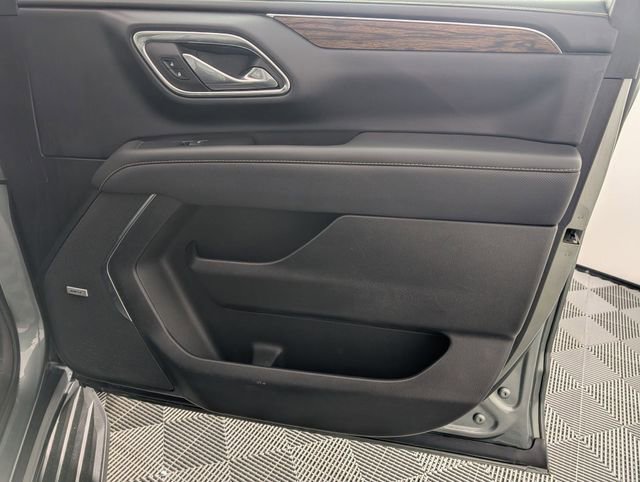 Certified 2023 Chevrolet Suburban Premier image 36