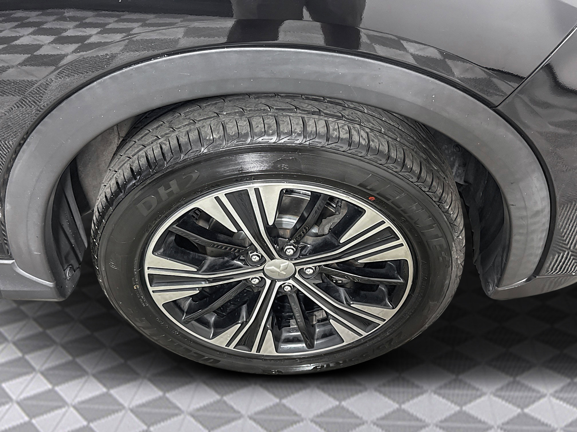 Used 2020 Mitsubishi Eclipse Cross SE image 32