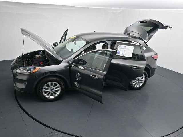 Certified 2020 Ford Escape SE AWD/4WD image 30