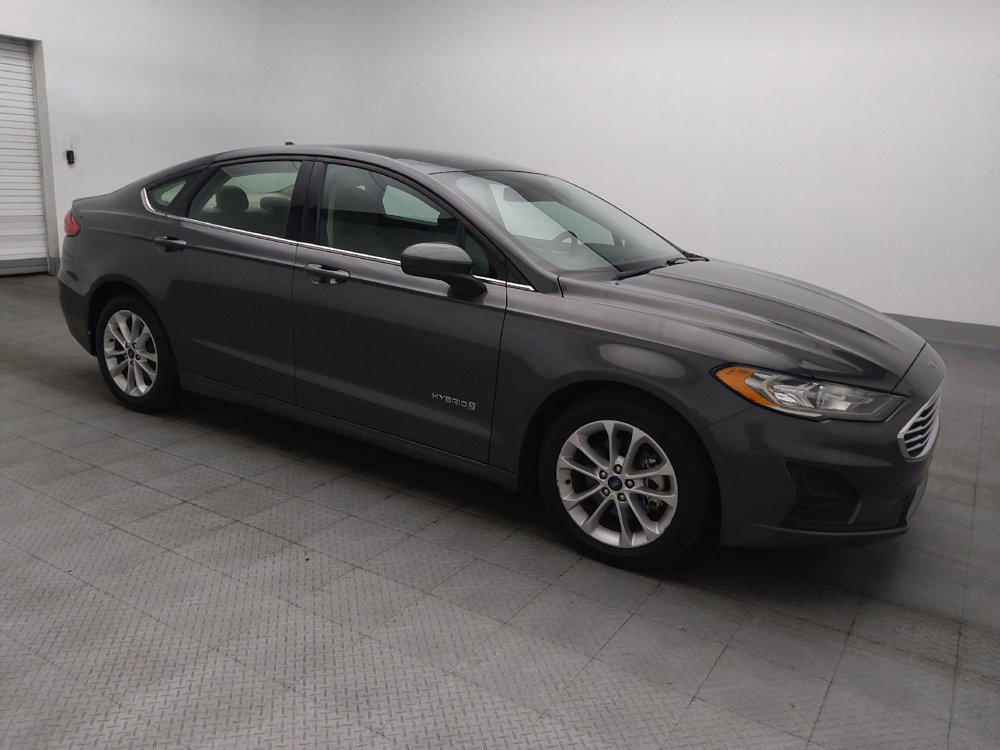 Used 2019 Ford Fusion SE FWD image 11