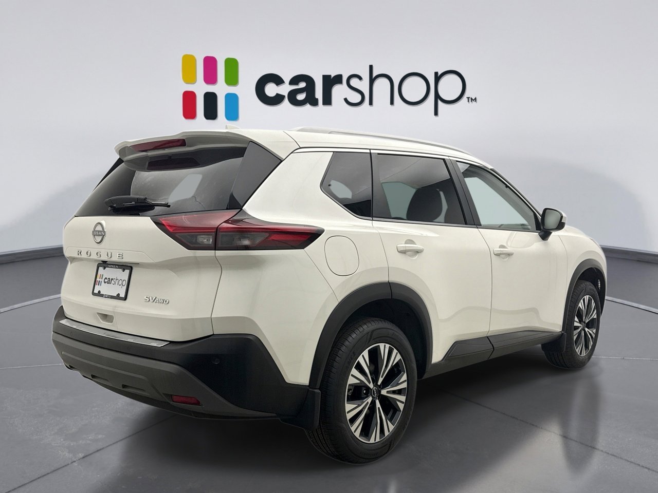 Used 2023 Nissan Rogue SV w/ SV Premium B Package image 5