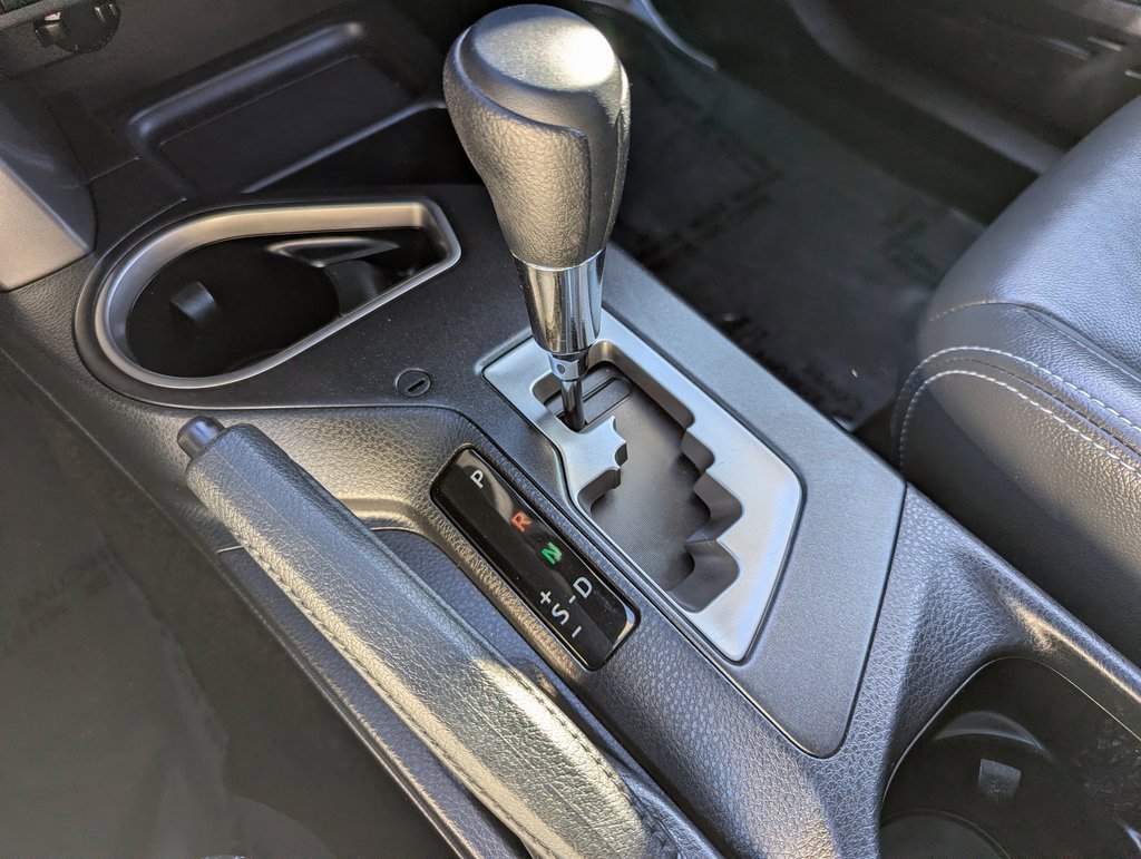 Used 2018 Toyota RAV4 XLE image 20