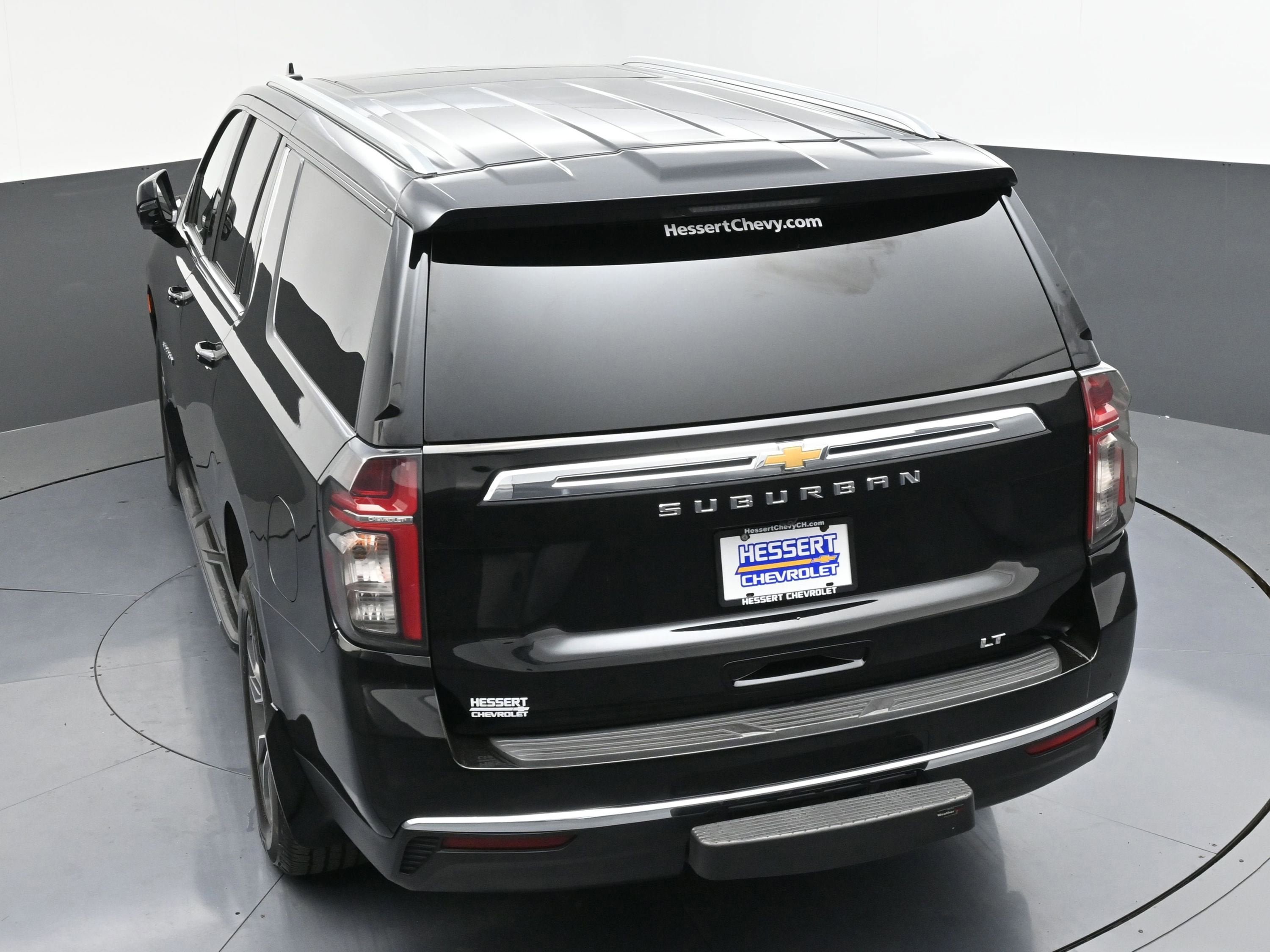Used 2023 Chevrolet Suburban LT w/ Luxury Package AWD/4WD image 55