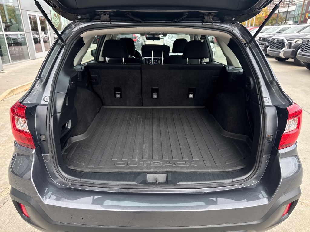 Used 2019 Subaru Outback 2.5i AWD/4WD image 22