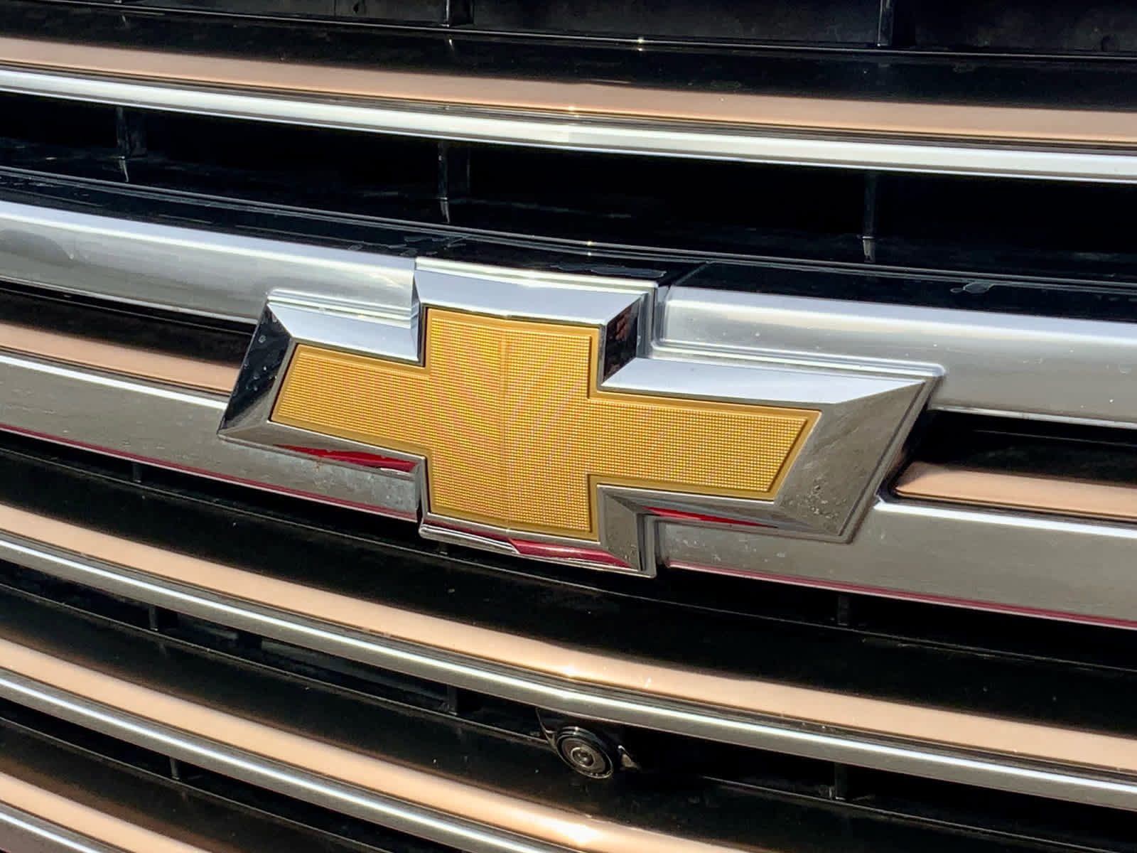 Used 2021 Chevrolet Suburban High Country image 19