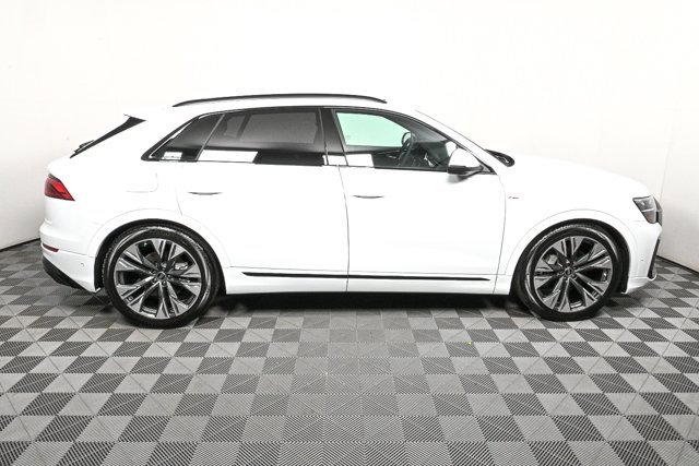 New 2026 Audi Q8 Premium Plus image 2