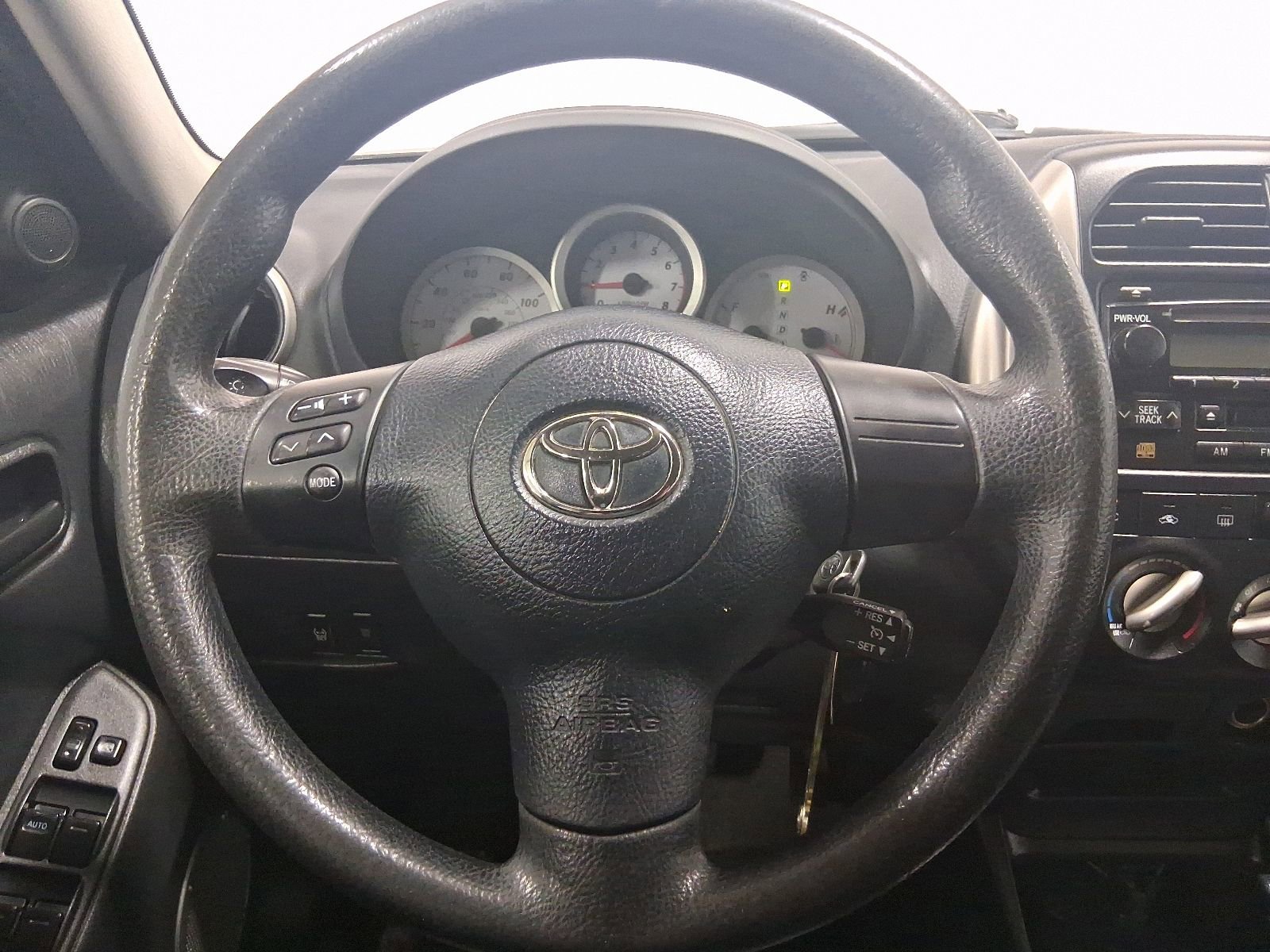 Used 2005 Toyota RAV4 2WD image 21