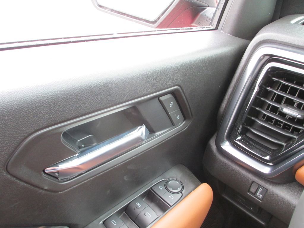 New 2026 GMC Canyon AT4 w/ Nightfall Essentials Package image 15