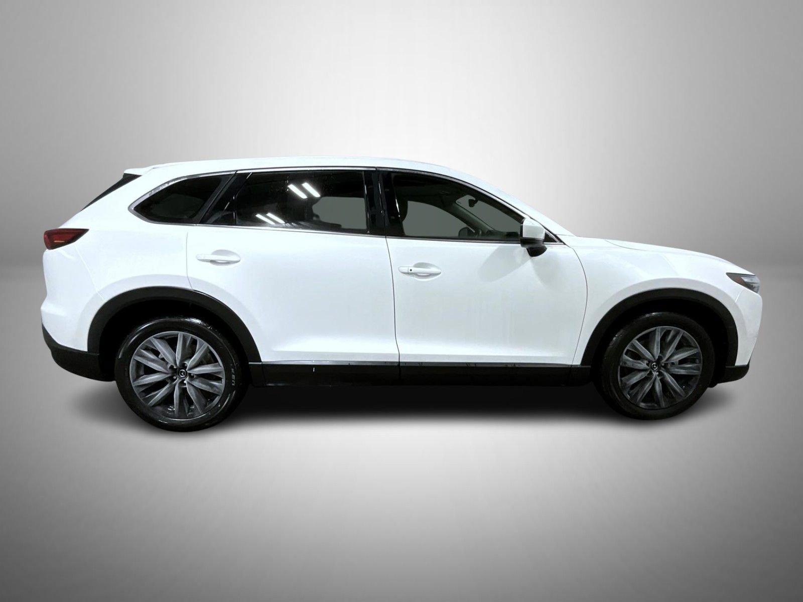 Certified 2023 MAZDA CX-9 Touring Plus image 4