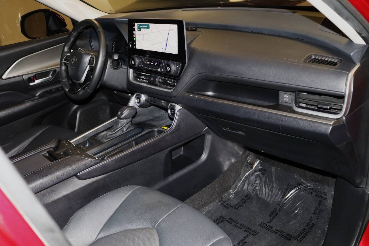 Used 2024 Toyota Grand Highlander AWD image 92