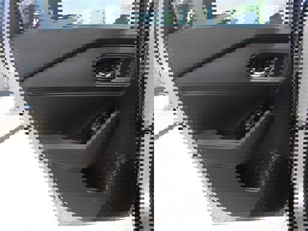 Used 2024 Honda Accord Touring image 11