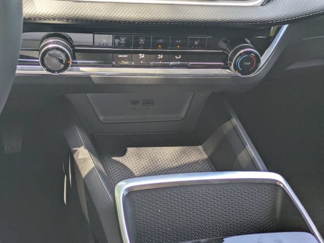 New 2027 Chevrolet Equinox LT FWD image 18