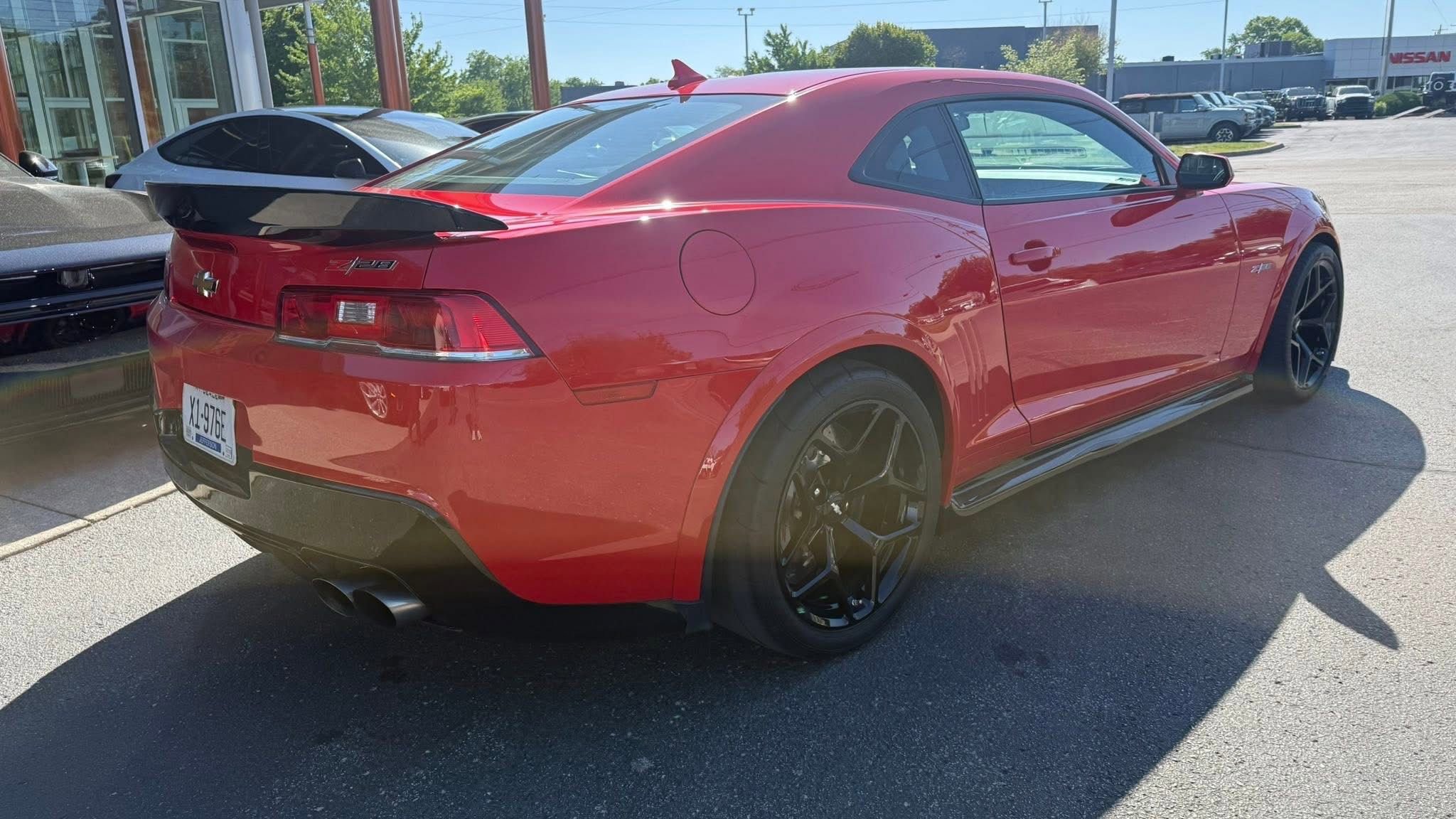 Used 2015 Chevrolet Camaro Z/28 image 4