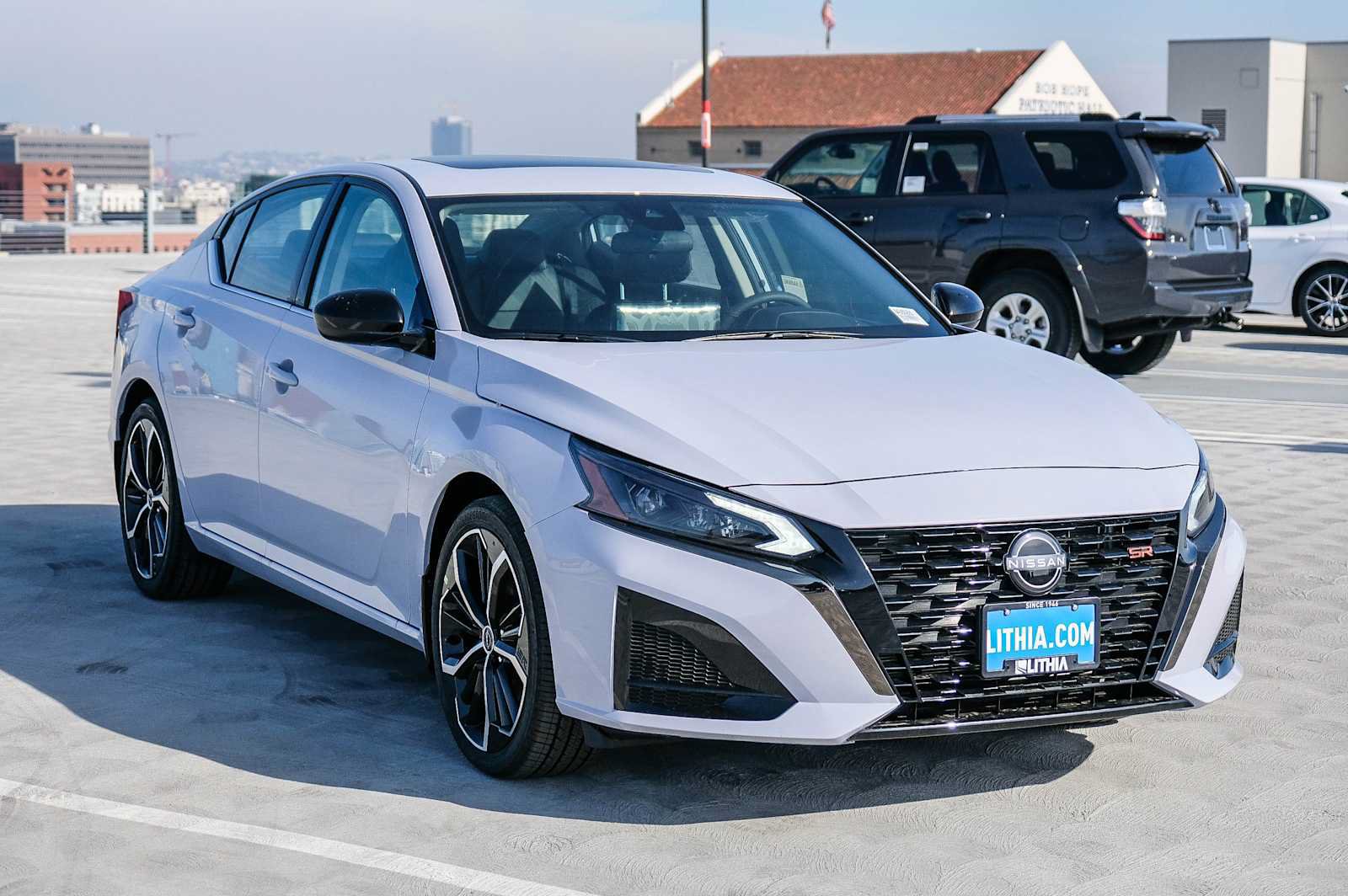 New 2024 Nissan Altima 2.5 SR w/ SR Premium Package FWD image 3