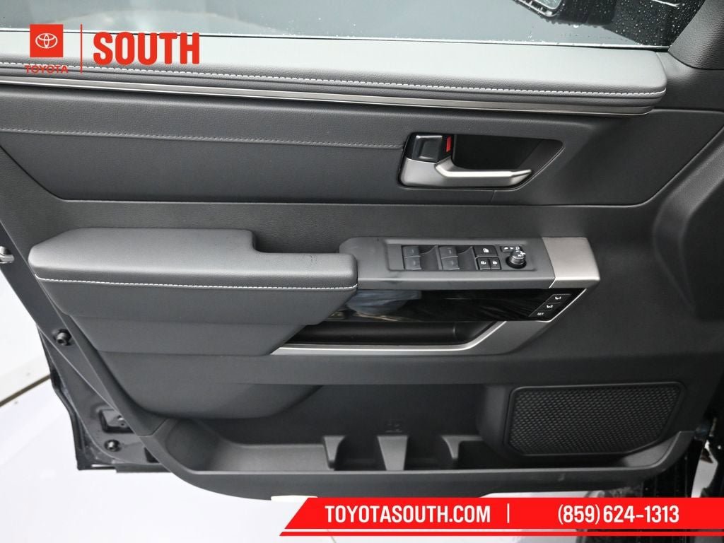 New 2026 Toyota Tundra Limited AWD/4WD image 24