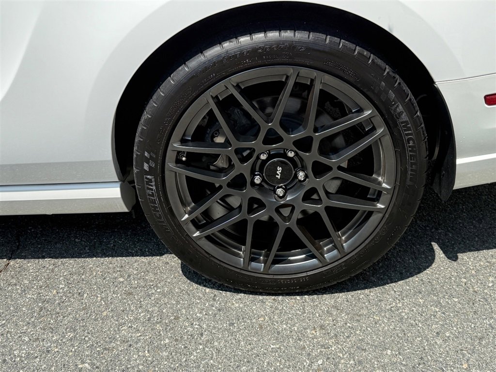 Used 2013 Ford Mustang Shelby GT500 image 17