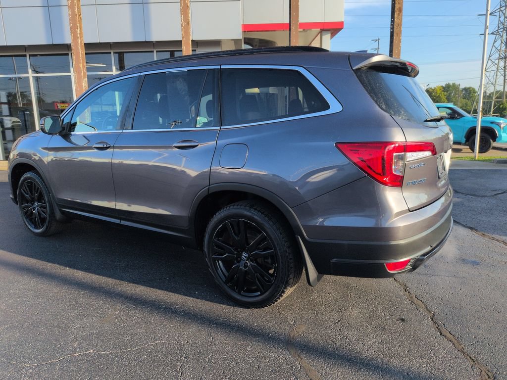 Used 2021 Honda Pilot Special Edition image 3