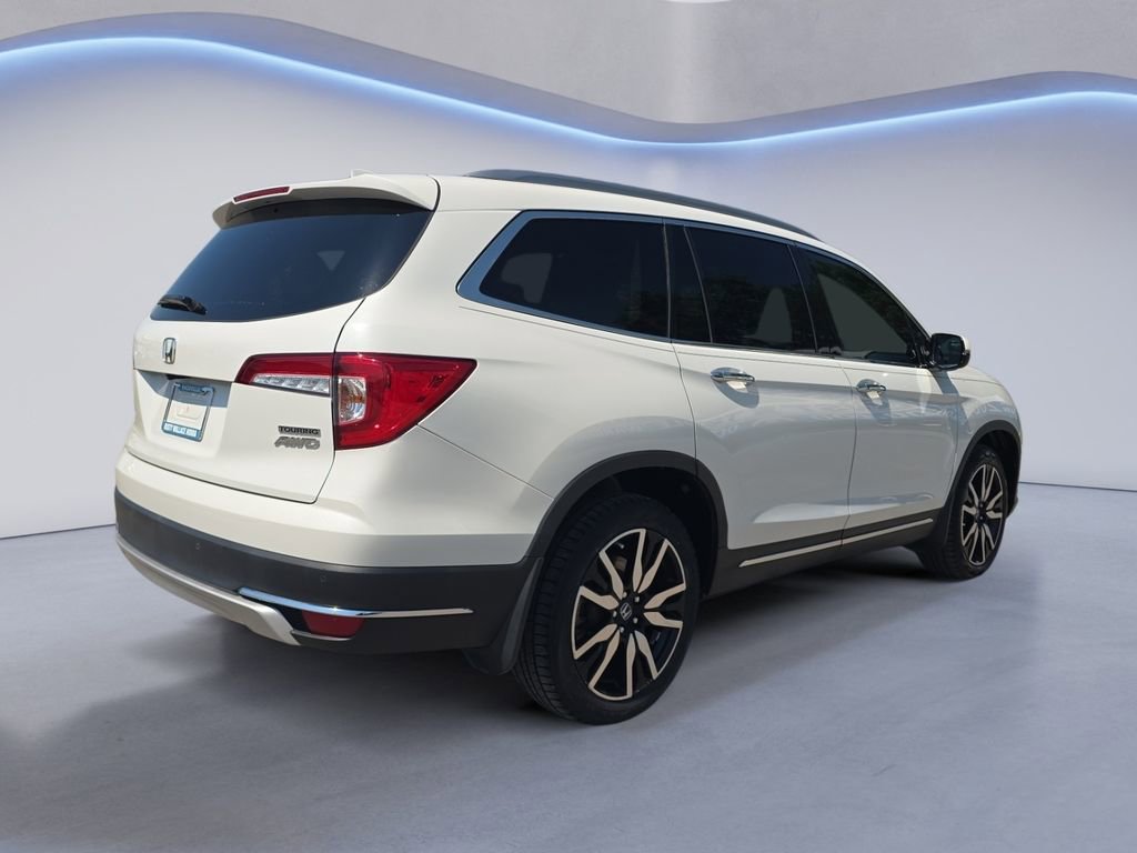 Used 2022 Honda Pilot Touring image 6