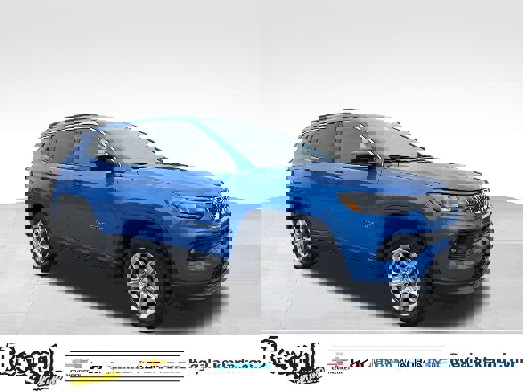 Used 2024 Jeep Compass Latitude