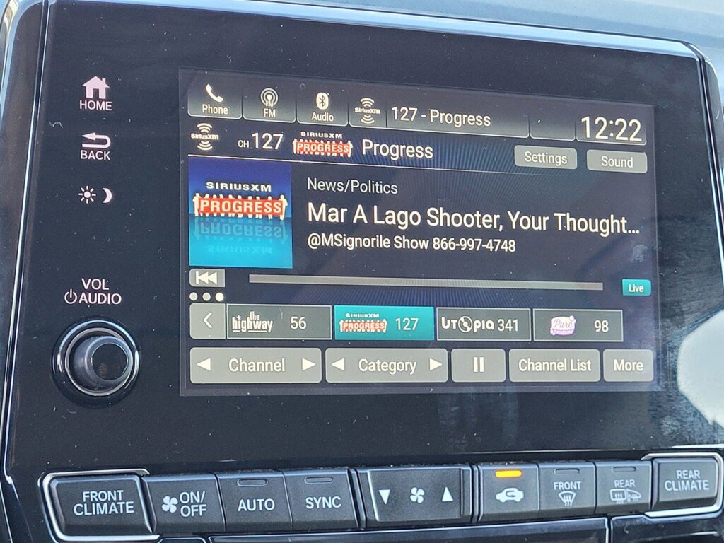 Certified 2024 Honda Odyssey EX-L image 13