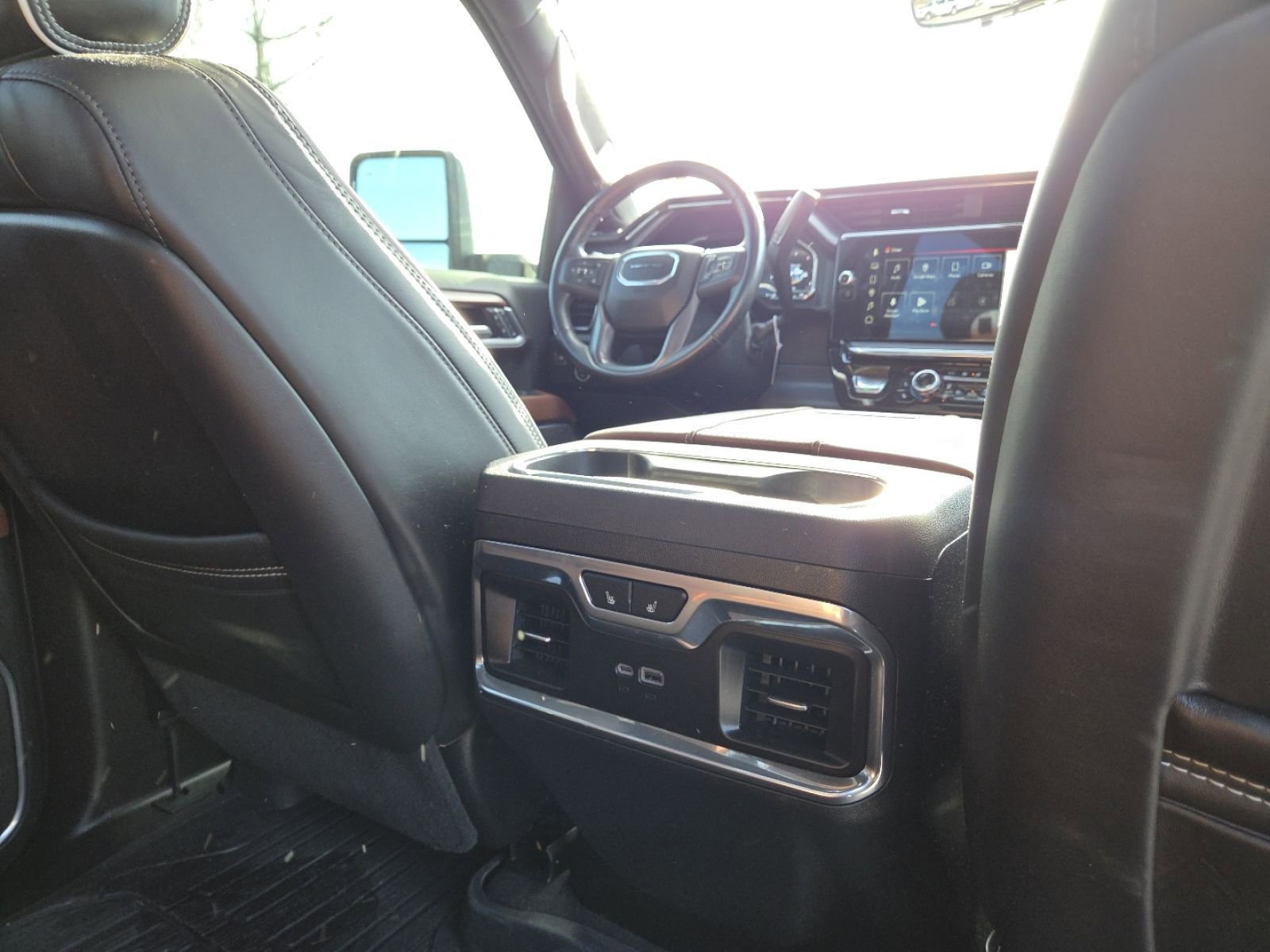 Used 2025 GMC Sierra 2500 Denali Ultimate image 29