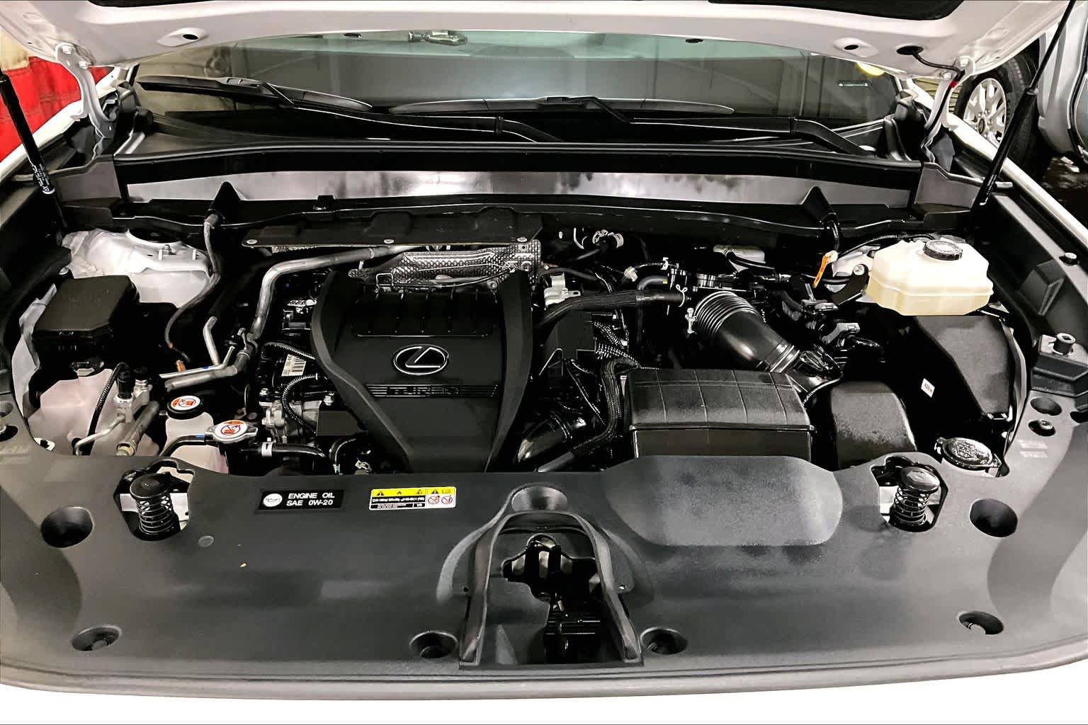 Used 2024 Lexus TX 500h AWD w/ Technology Package image 32