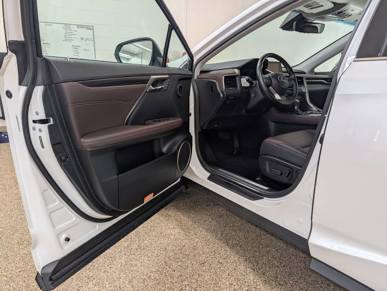 Used 2016 Lexus RX 350 AWD w/ Premium Package image 6
