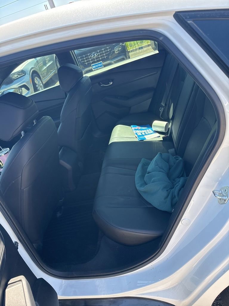 Used 2023 Honda Accord Sport image 16