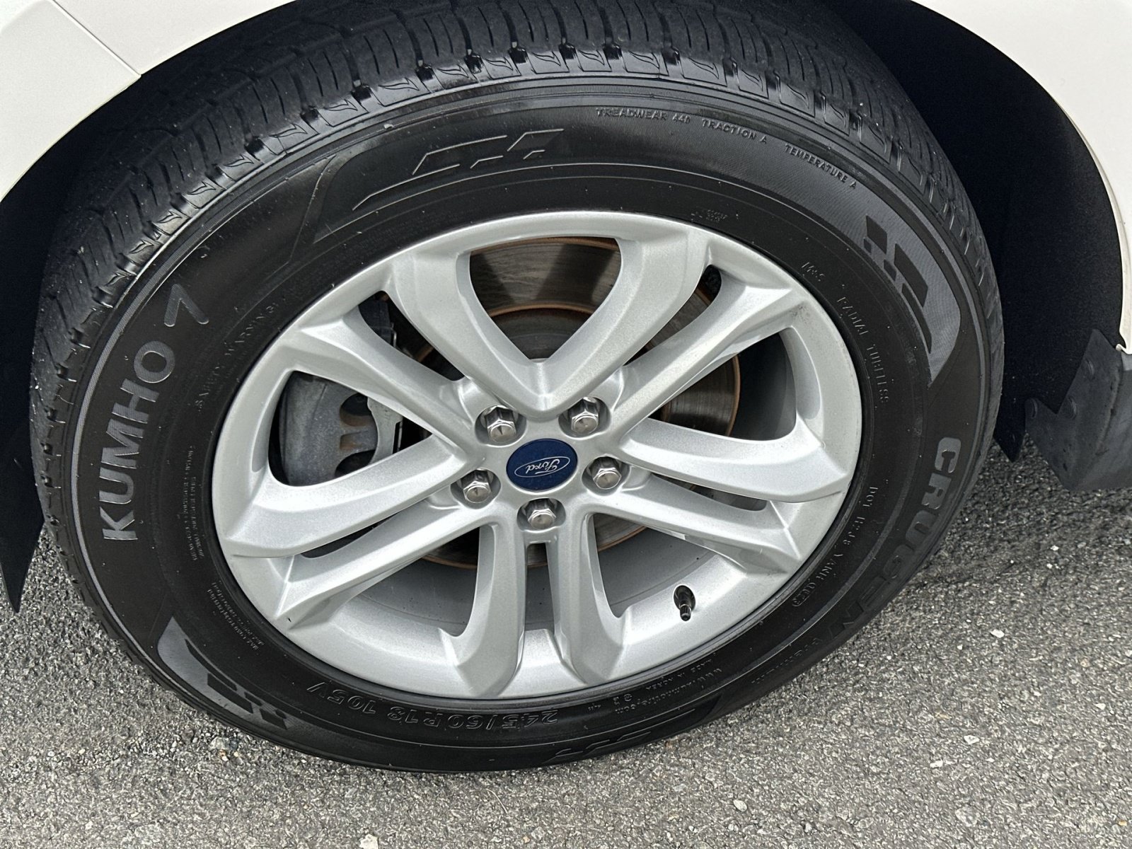 Used 2019 Ford Edge SEL w/ Equipment Group 201A AWD/4WD image 13