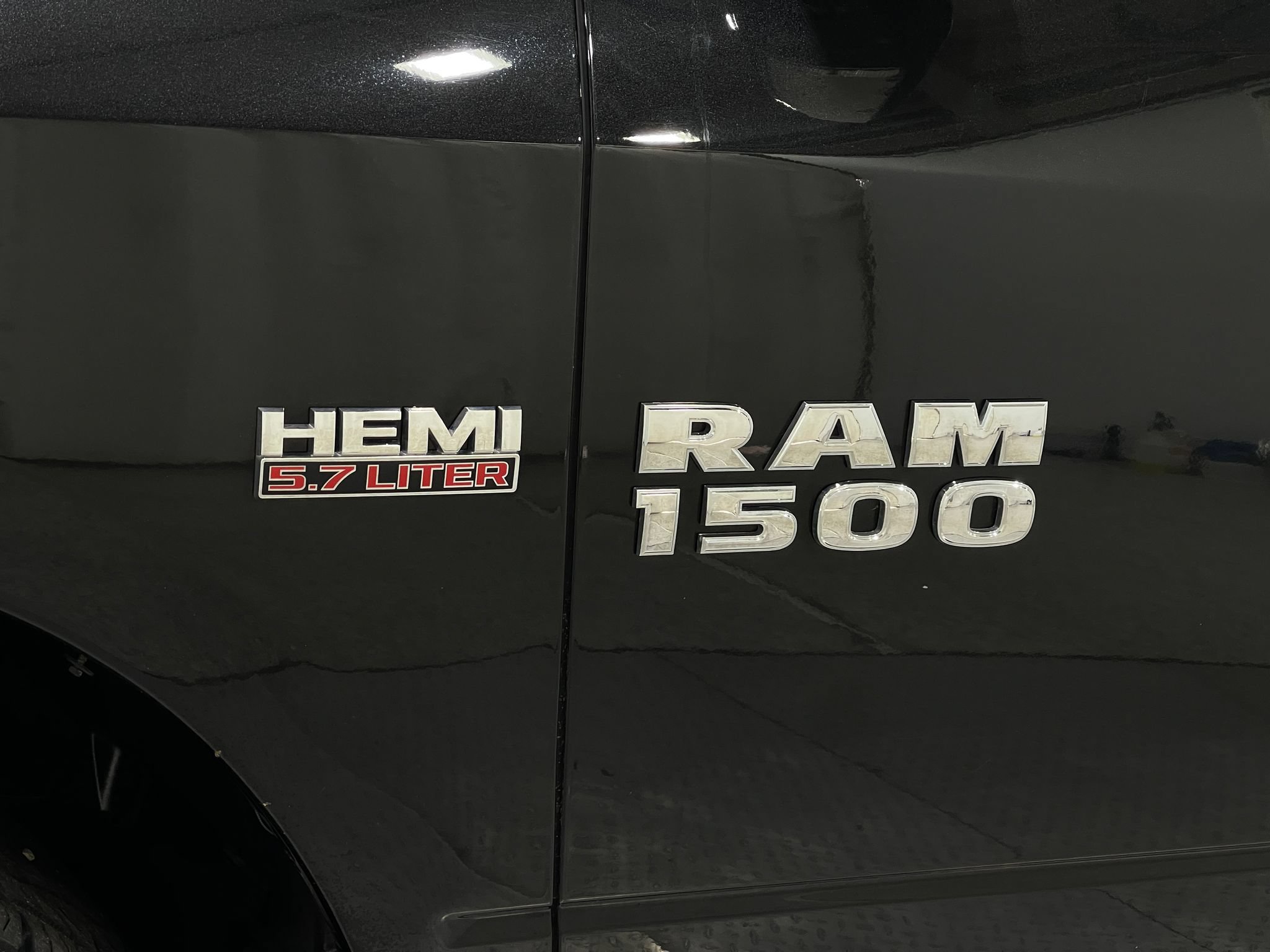 Used 2018 RAM 1500 Sport AWD/4WD image 38