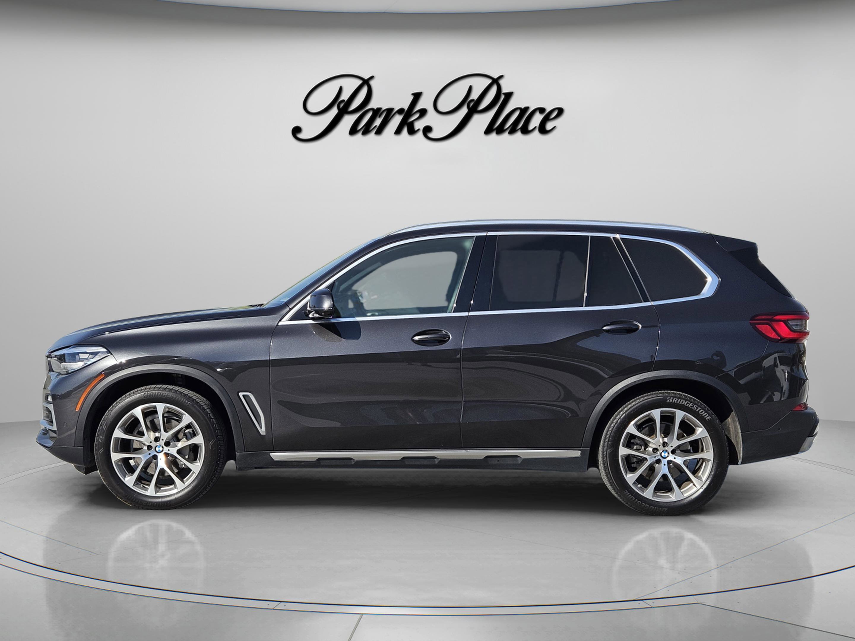 Used 2019 BMW X5 xDrive40i w/ Convenience Package image 2