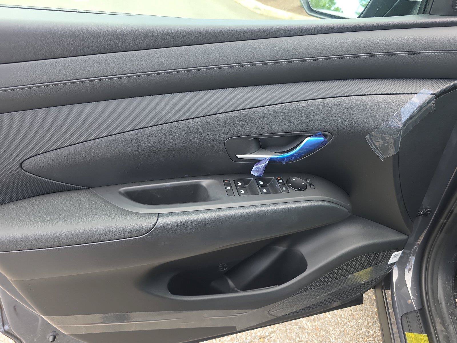 New 2026 Hyundai Tucson SEL w/ Tow & Go Package FWD image 11