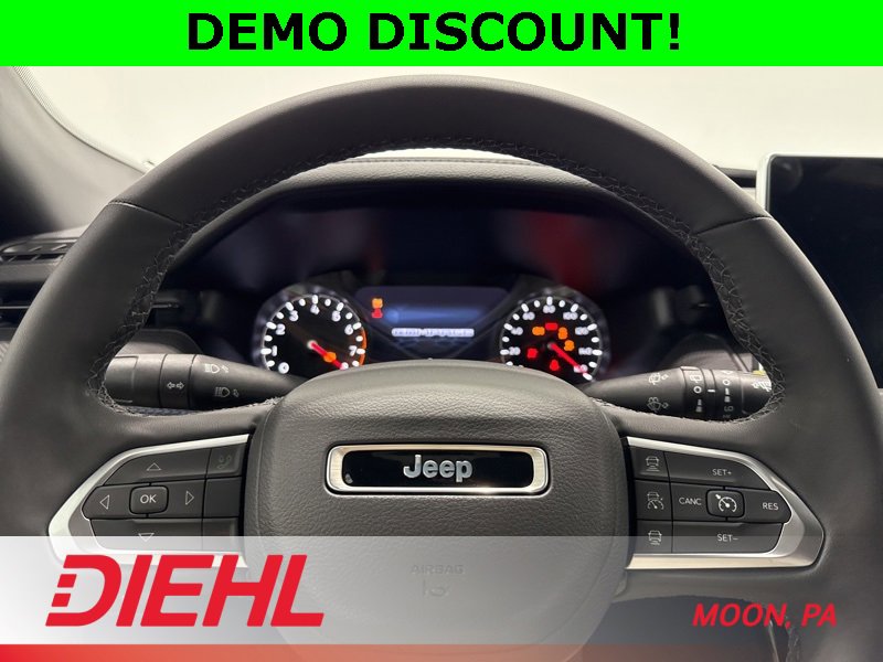 New 2026 Jeep Compass Limited image 24