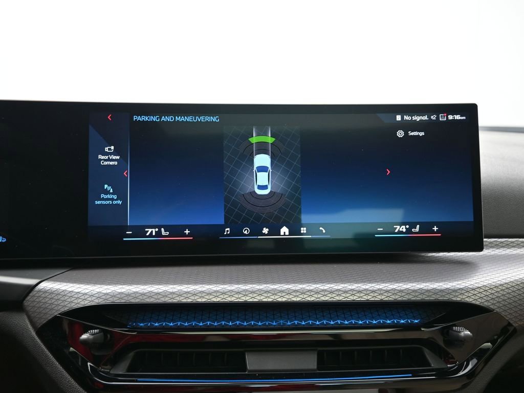 Used 2025 BMW M240i xDrive Coupe image 21