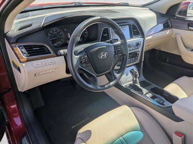 Used 2017 Hyundai Sonata Limited w/ Ultimate Package 04 image 9