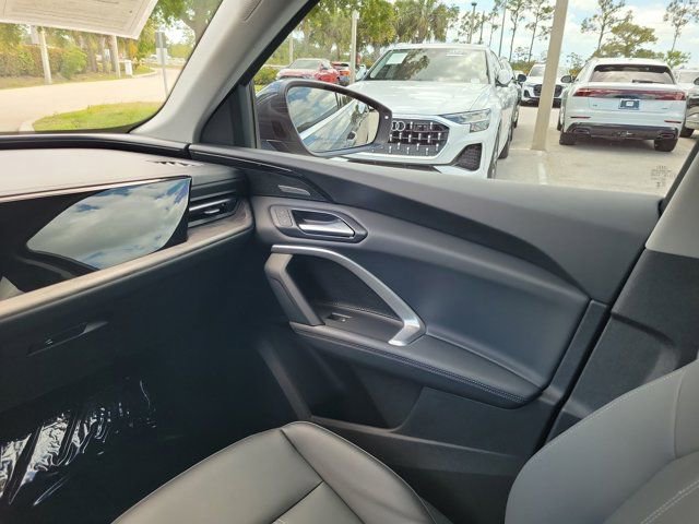 Certified 2025 Audi Q5 Premium Plus w/ Premium Plus image 14