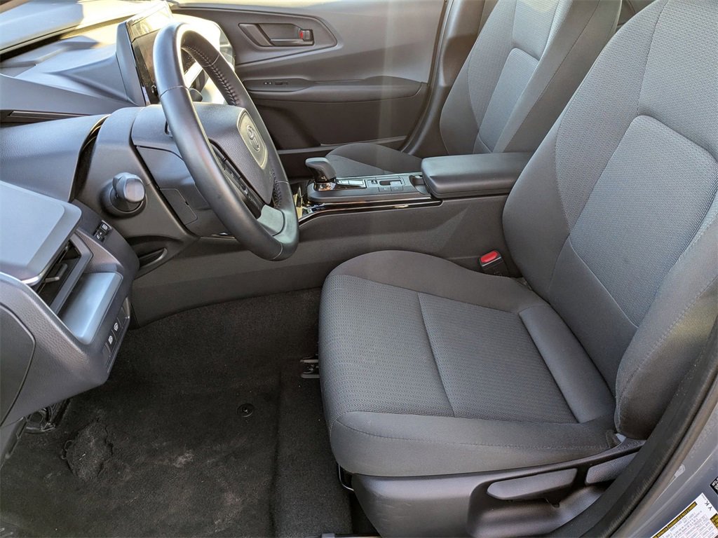Used 2024 Toyota Prius LE image 16