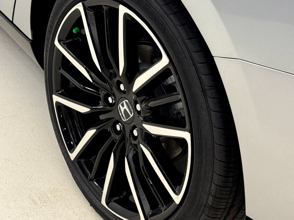 New 2026 Honda Accord Touring image 11
