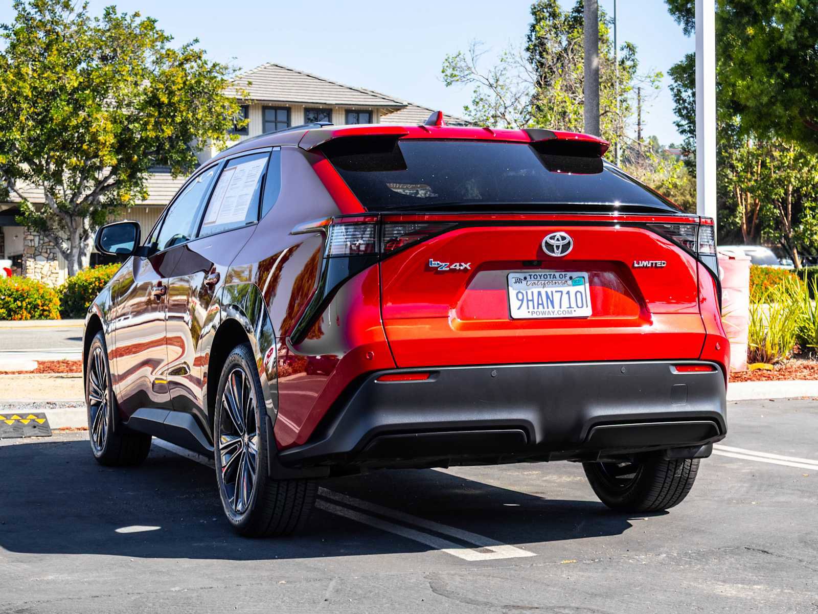 Certified 2023 Toyota bZ4X Limited w/ Weather Package image 7