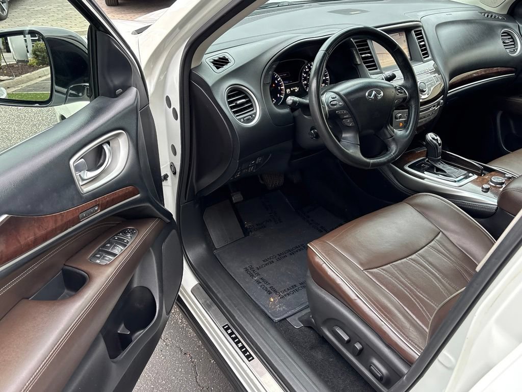 Used 2016 INFINITI QX60 FWD w/ Deluxe Technology Package image 10